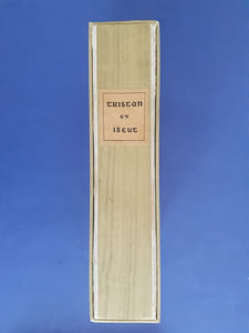 Tristan et Iseut.
Renouvelé d'après les manuscrits de Thomas, des deux Bérou et de la " Folie Tristan " de Berne conférés avec la " Saga " du Frère Robert, avec Eilhart d'Oberg et Gottfried de Strasbourg par Pierre d'ESPEZEL et préfacé par Jean MARX et illustré de bois originaux de Jean CHIÈZE.