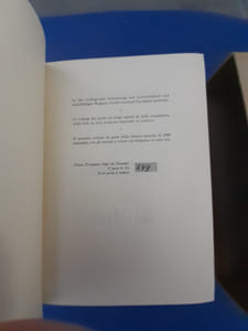 Armoiries, sceaux et constitutions de la Confédération et des Cantons. Stemmi. 1848-1948.