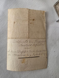 Certificat du Régiment de Chartre Infanterie pour le sieur Defosse de la Huchaudiere