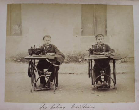 Album de la colonie agricole pénitentiaire protestante de Ste Foy (Gironde) fondée en 1842.. COLONIE PENITENTIAIRE