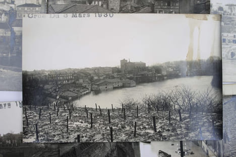 Crue de Mars 1930. 12 photographies - cartes postales de Jacqyes Reynaud montrant la crue du 3 mars puis la décrue du 5 Mars 1930.. GAILLAC