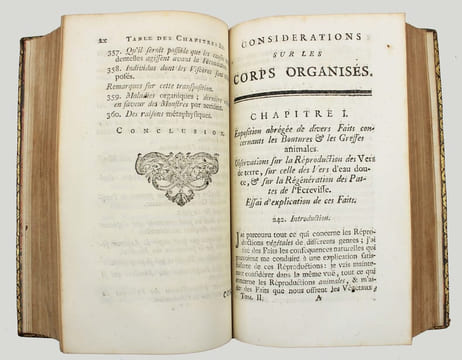 Considérations sur les corps organisés, où l'on traite de leur origine, de leur développement, de leur reproduction, etc... et où l'on a rassemblé en ...