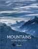 Mountains - Beyond the Clouds. Halliday Tim  Collectif