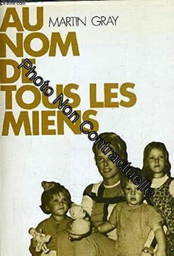Au nom de tous les miens. undefined