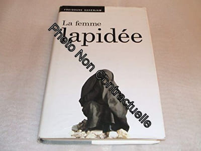 La femme lapidée