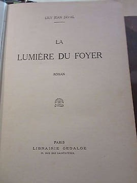 Lily Jean javal La Lumière du foyer. undefined