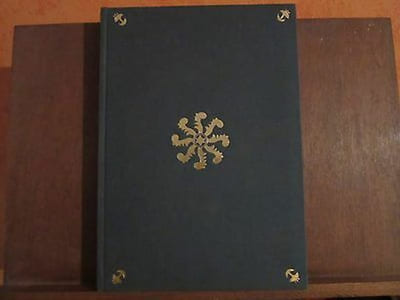 CENT LIVRES POUR UN CENTENAIRE