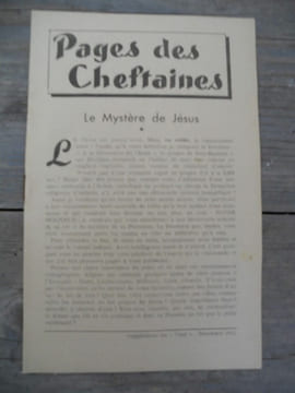 Pages des cheftaines Le Mystère de jésus Supplément au chef Décembre 1945. undefined