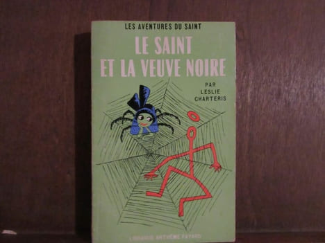 LES AVANTURES DU SAINT LE SAINT ET LA VEUVE NOIRE. Leslie Charteris