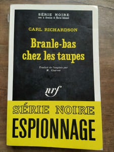 Branle Bas Chez Les Taupes gallimard