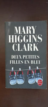 Deux petites filles en bleu. Higgins Clark