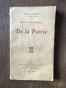 - De la Patrie