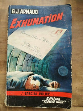 g j Arnaud Exhumation Spécial Police Nº 350 1963. undefined