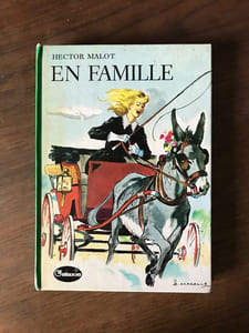 EN FAMILLE HACHETTE