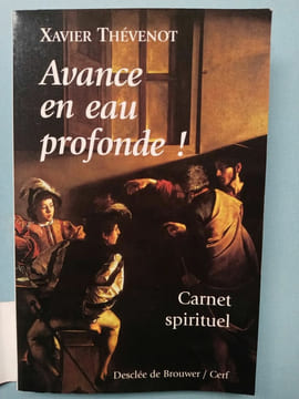 Avance en eau profonde cerf. Xavier Thevenot