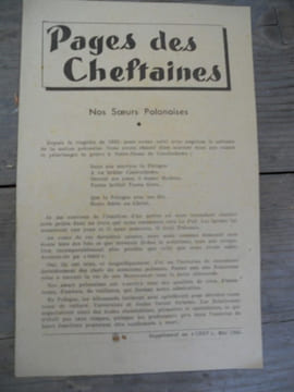 Pages des cheftaines Nos sœurs polonaises Supplément au chef Mai 1945. undefined