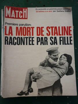 PARIS MATCH n962 du 16 septembre 1967 la mort de Staline racontée par sa fille. undefined