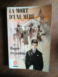 La mort d'une mère le livre de poche