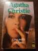 Cinq Petites Cochons Club des masques. Agatha Christie