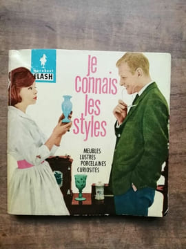 Je Connais les styles meubles lustres porcelaines Curiosités. undefined