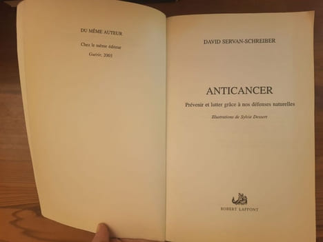 David servan schreiber Anticancer Robert laffont. Servan Schreiber David