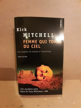 Kirk Mitchell Femme qui tombe du ciel points. undefined