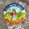 Fromage fin toujours a point fabrique par S.L.P.S. Argent-18. 