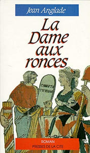 DAME AUX RONCES