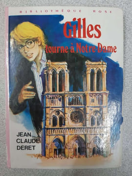 Gilles tourne à Notre-Dame. Jean-Claude Deret