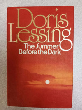 The Summer Before the Dark. Doris Lessing