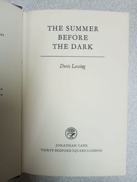 The Summer Before the Dark. Doris Lessing