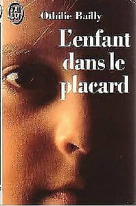 L'enfant Dans Le Placard