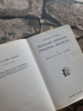 Français-espagnol espagnol-français / Larousse de poche. Larousse