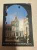 Guide to the grand palace. 