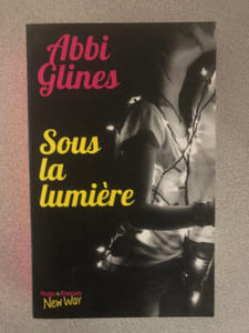 Sous la lumière
