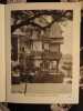 Maison e balcons fleuris. 
