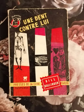 Une dent contre lui. undefined