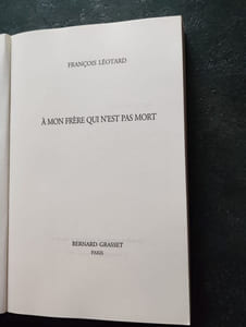 A mon frère qui n'est pas mort