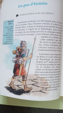Raconte-moi... La vie quotidienne du soldat. Bouvatier Marie Collange Pascale