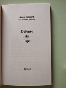 Défense du Pape
