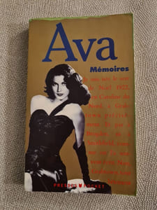 Ava