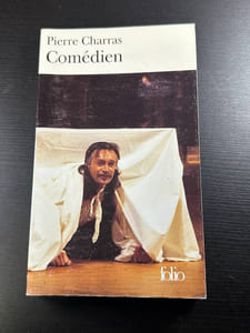 Comedien