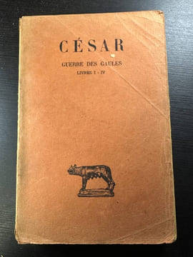 Guerre des Gaules livres I-IV. César