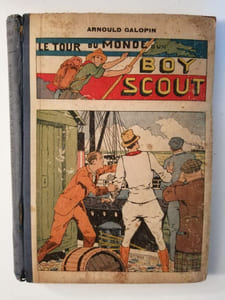 Le Tour du Monde en Un Boy Scout