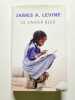 Le cahier bleu. James A. Levine
