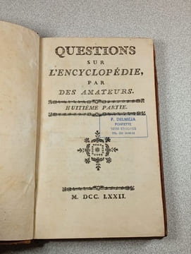 QUESTIONS sur l'ENCYCLOPÉDIE par des Amateurs - VOLTAIRE (9 volumes). undefined