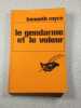 Le gendarme et le voleur. Kenneth Royce