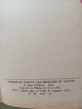Charade pour écroulés. Raymond Chandler