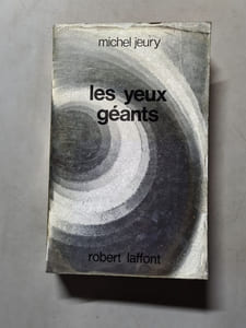 Les Yeux Géants