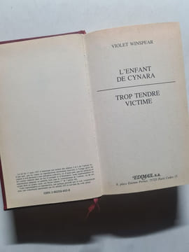 L'Enfant de Cynara. Violet Winspear